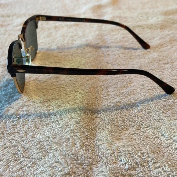 Ray-Ban Tortoise and Gold Clubmaster Sunglasses - Picture 5 of 7